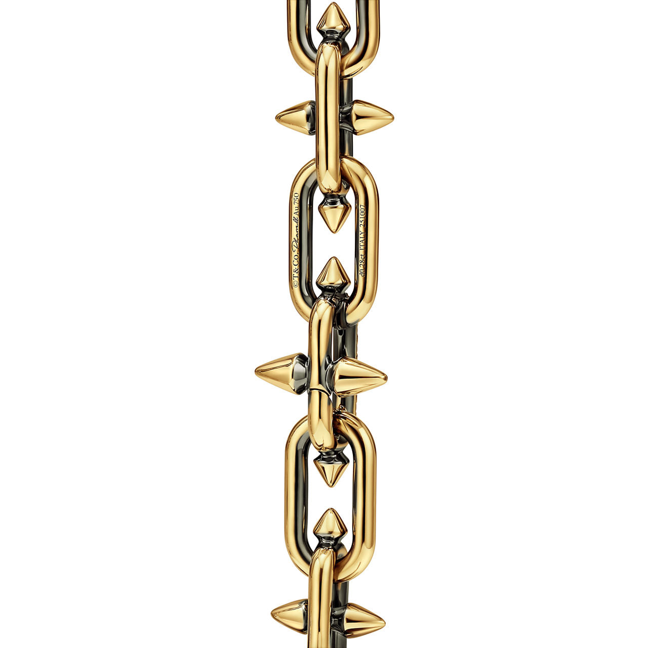 Collier noirci en or et diamants