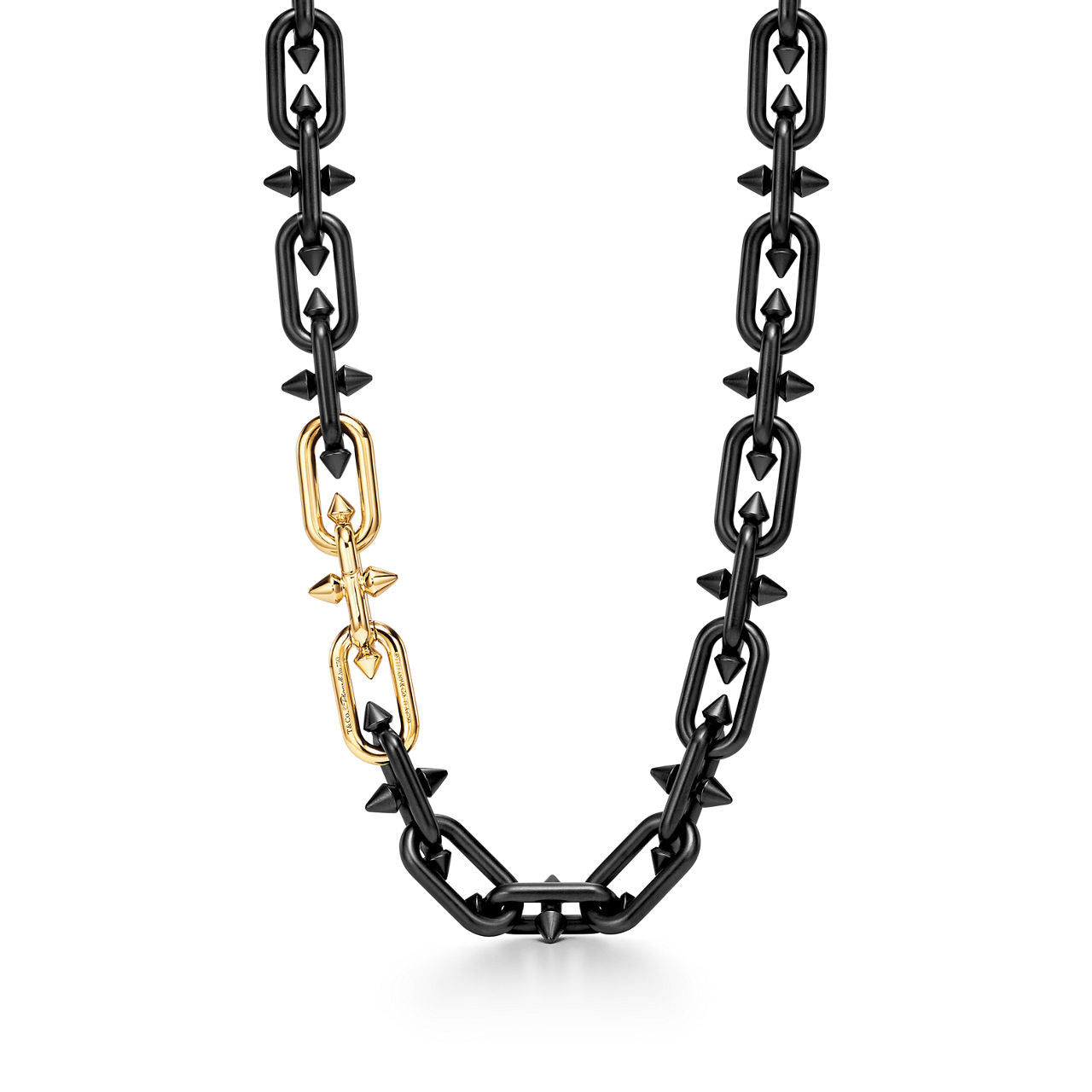 Collier en titane, or 18 carats et diamants