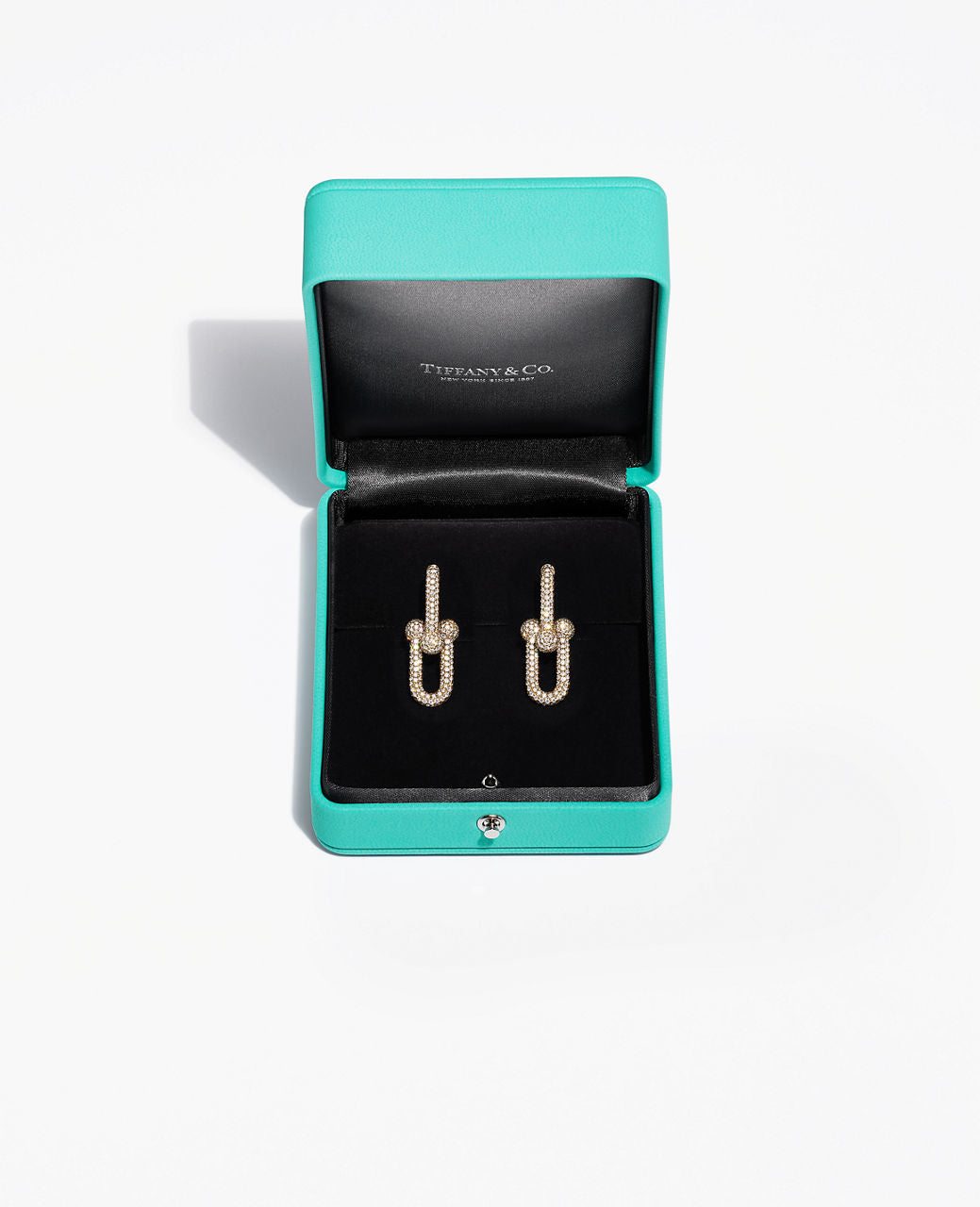 Boucles d’oreilles à maillons taille Large en or jaune 18 carats et diamants