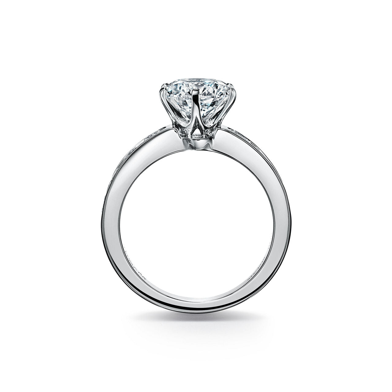 Tiffany® Setting Bague de fiançailles avec anneau en platine 950 millièmes et diamants sertis en bande