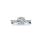 Tiffany Novo® Bague de fiançailles taille brillant avec anneau en platine 950 millièmes pavé de diamants