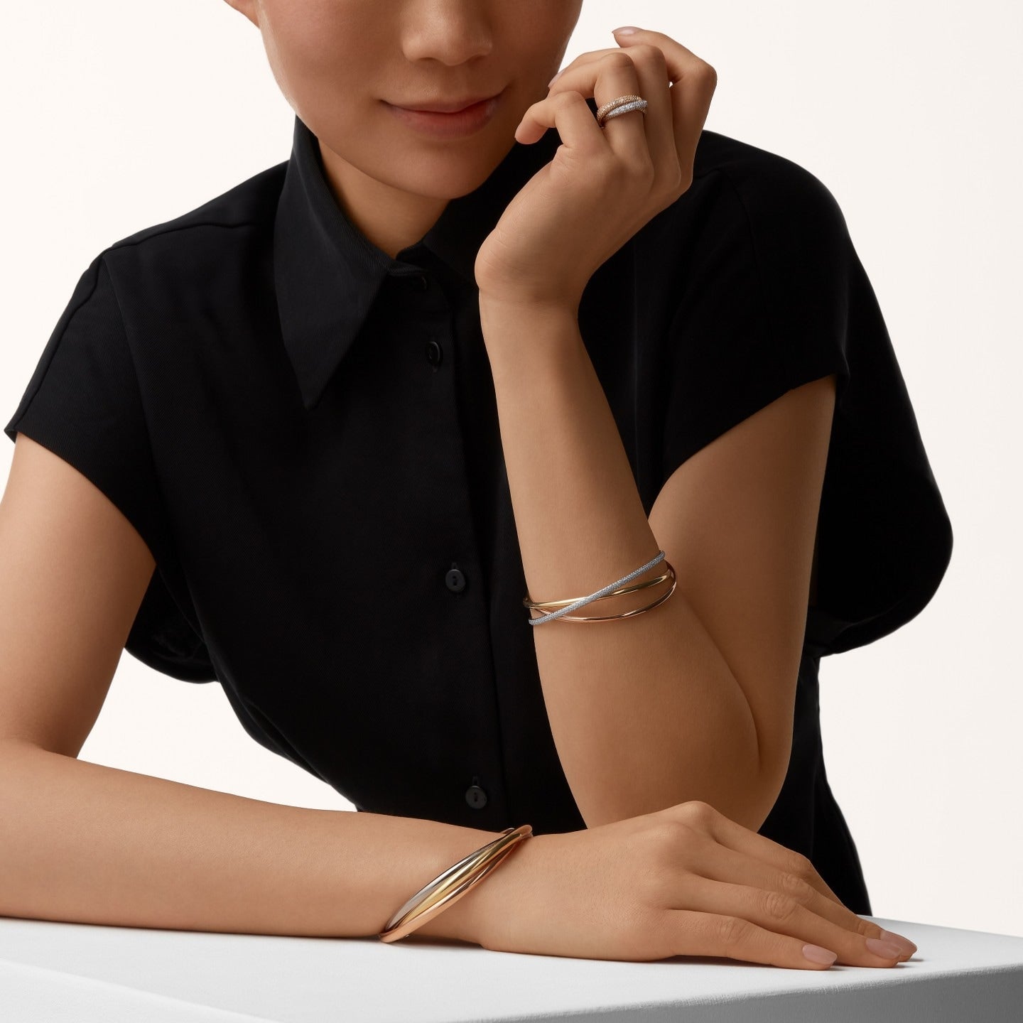 Bague Trinity, modèle classique, pavée