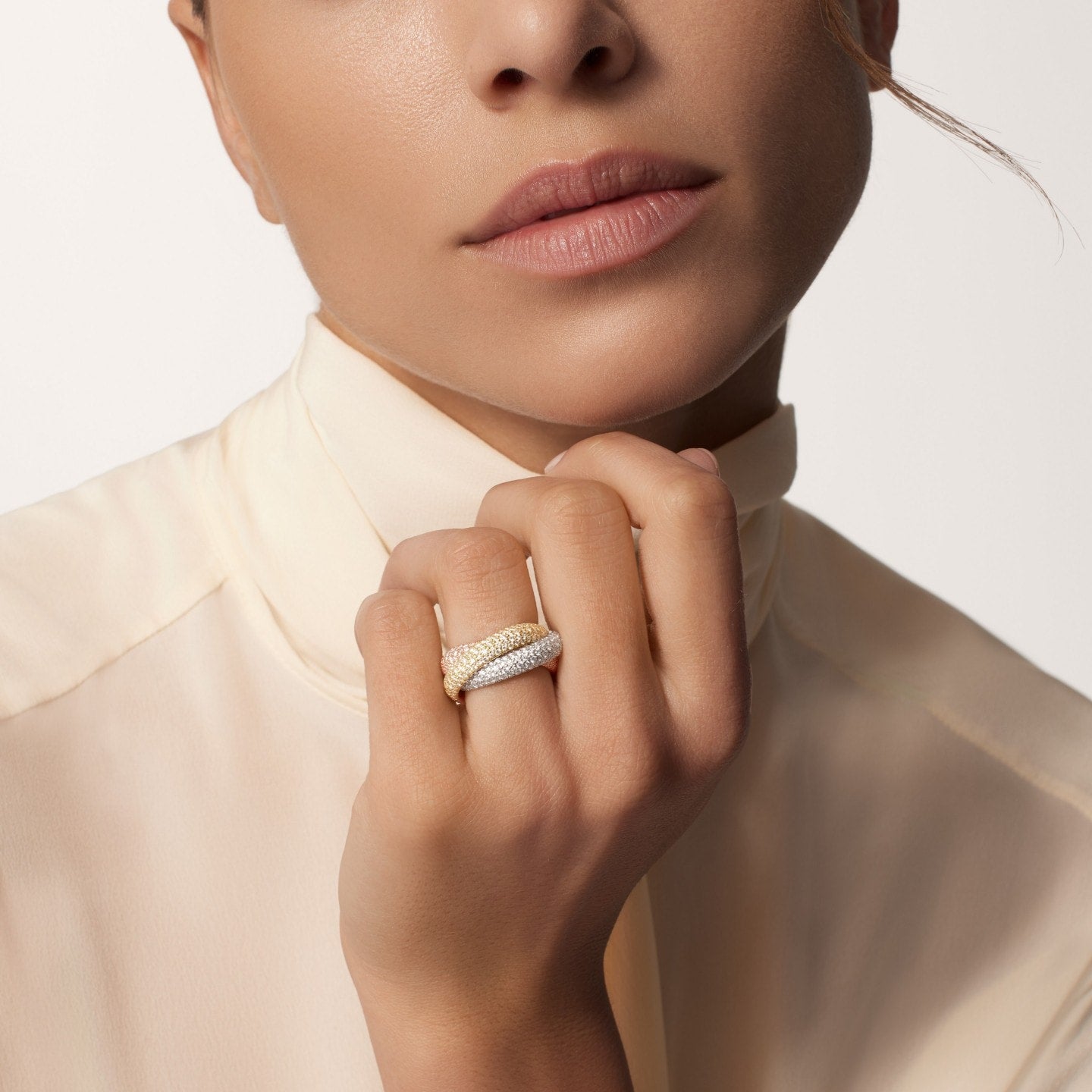 Bague Trinity, grand modèle, pavée