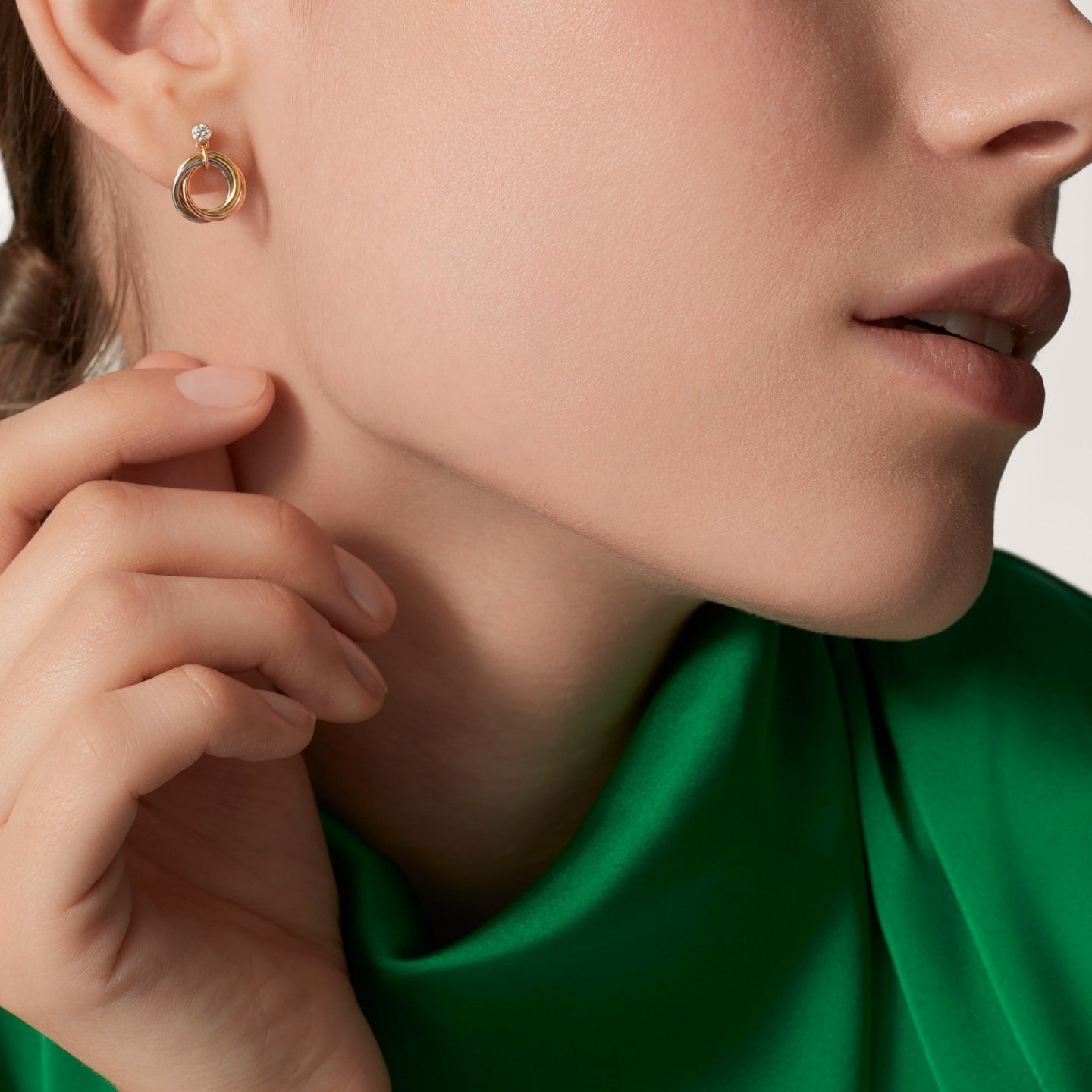 Boucles d'oreilles Trinity, diamants taille brillant
