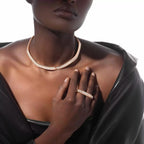 Bague 2 doigts pavée Moderniste