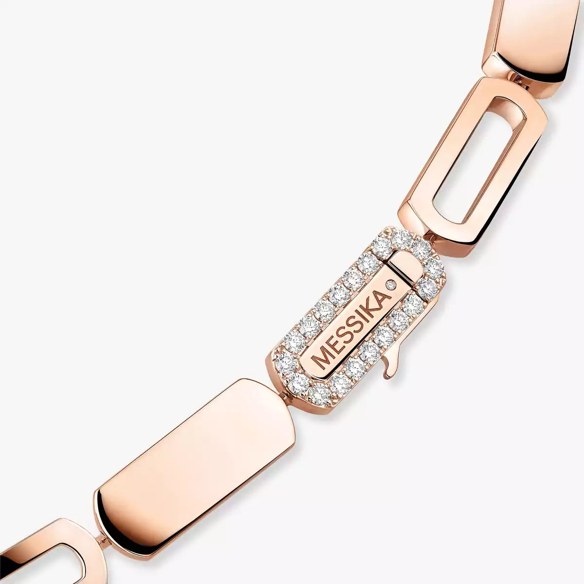 Collier Imperial Move