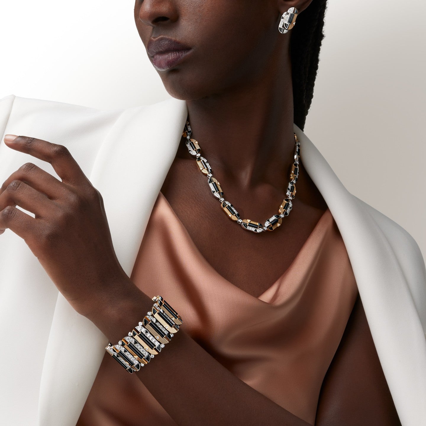 Collier Géométrie & Contrastes, onyx, multiporté, pavé