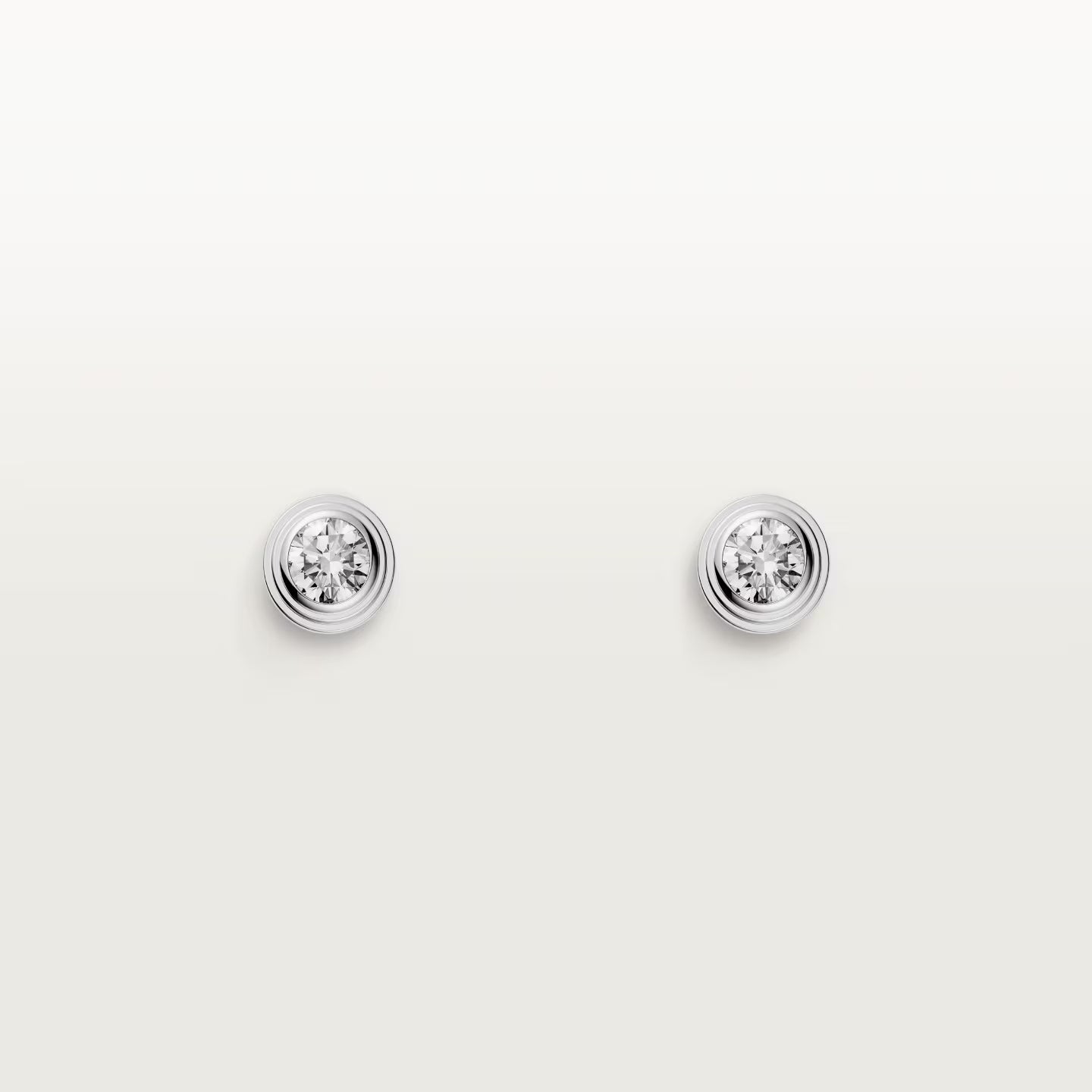Puces d'oreilles Cartier d'Amour, 2 diamants taille brillant, petit modèle