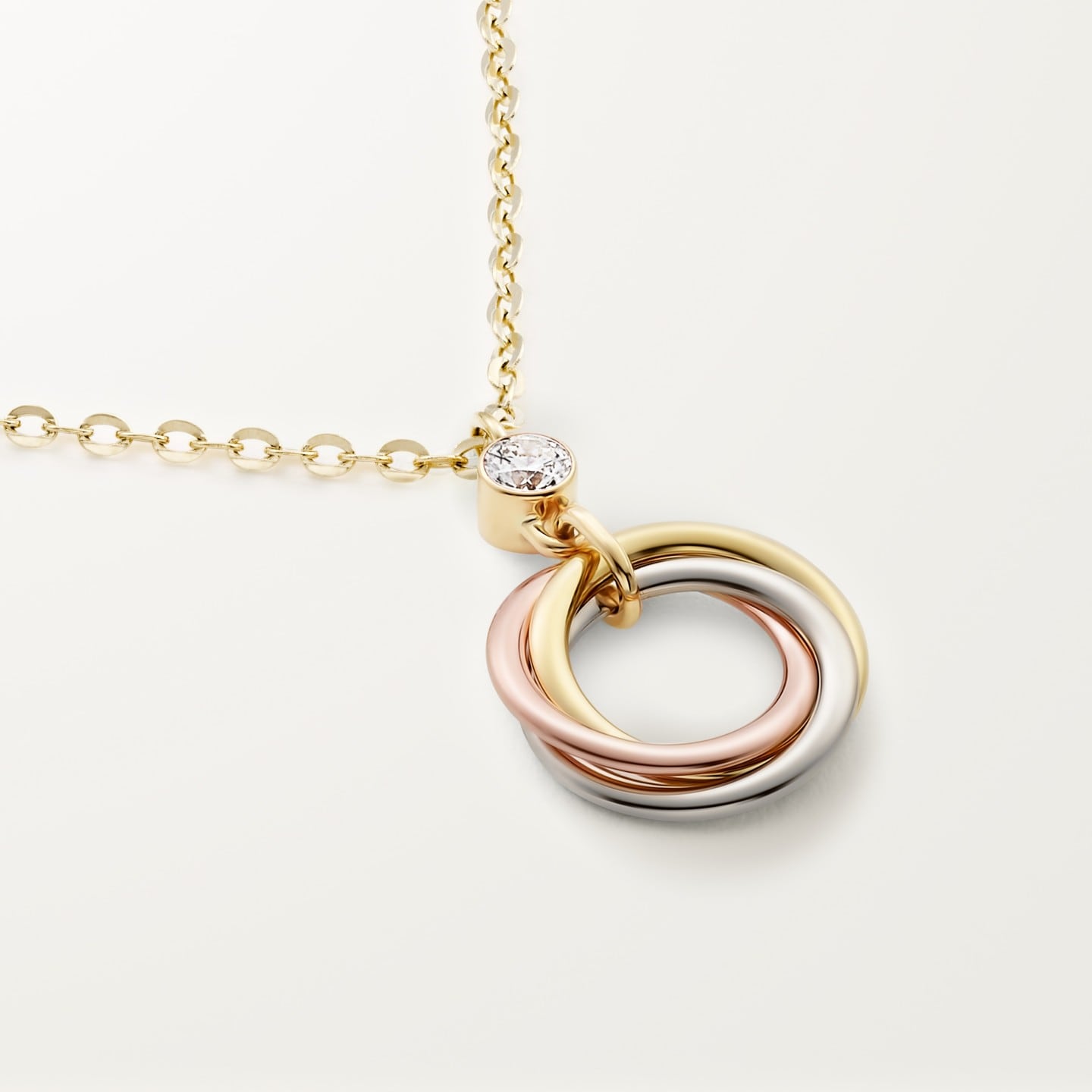 Pendentif Trinity, diamant taille brillant