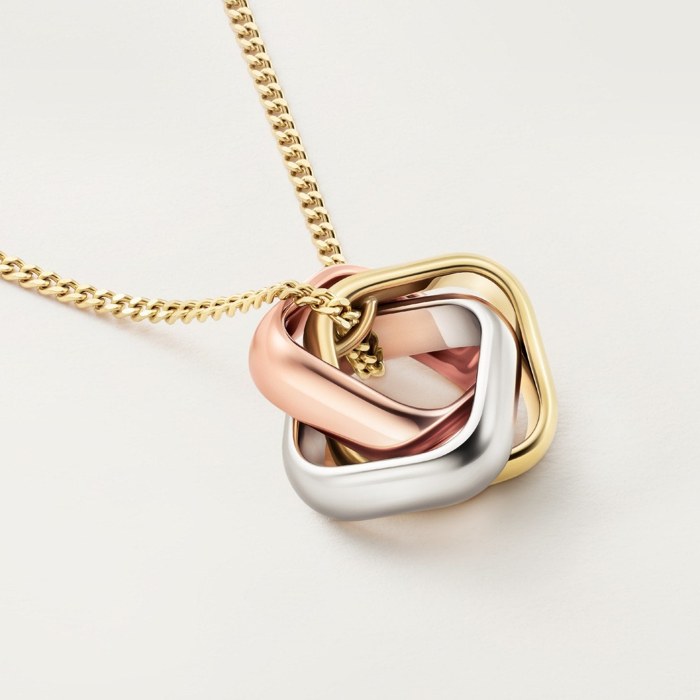 Pendentif Trinity, de forme coussin