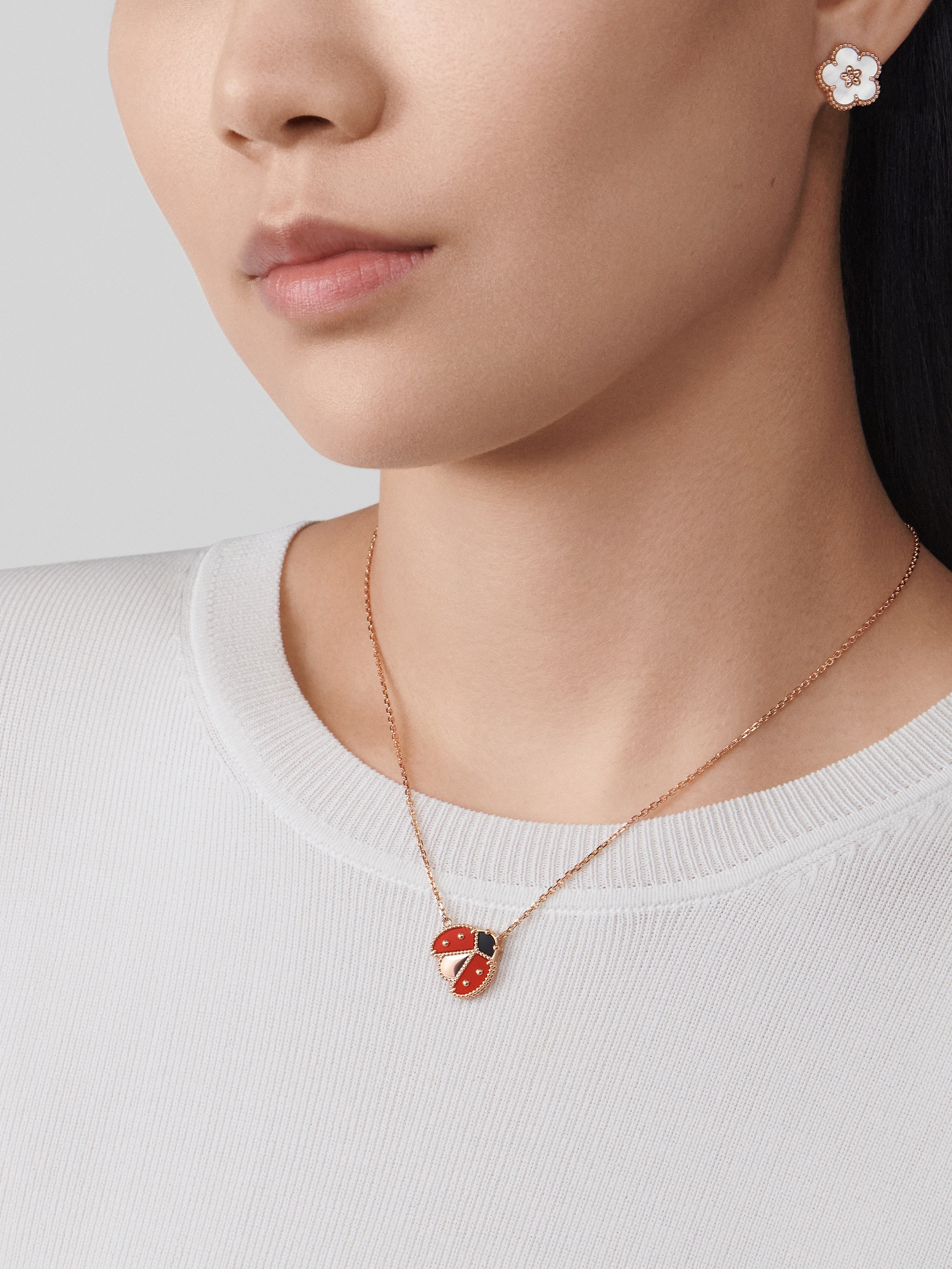 Pendentif Lucky Spring, coccinelle ailes ouvertes
