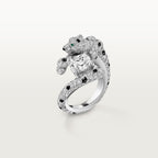 Bague Panthère de Cartier, diamant taille coussin, pavée