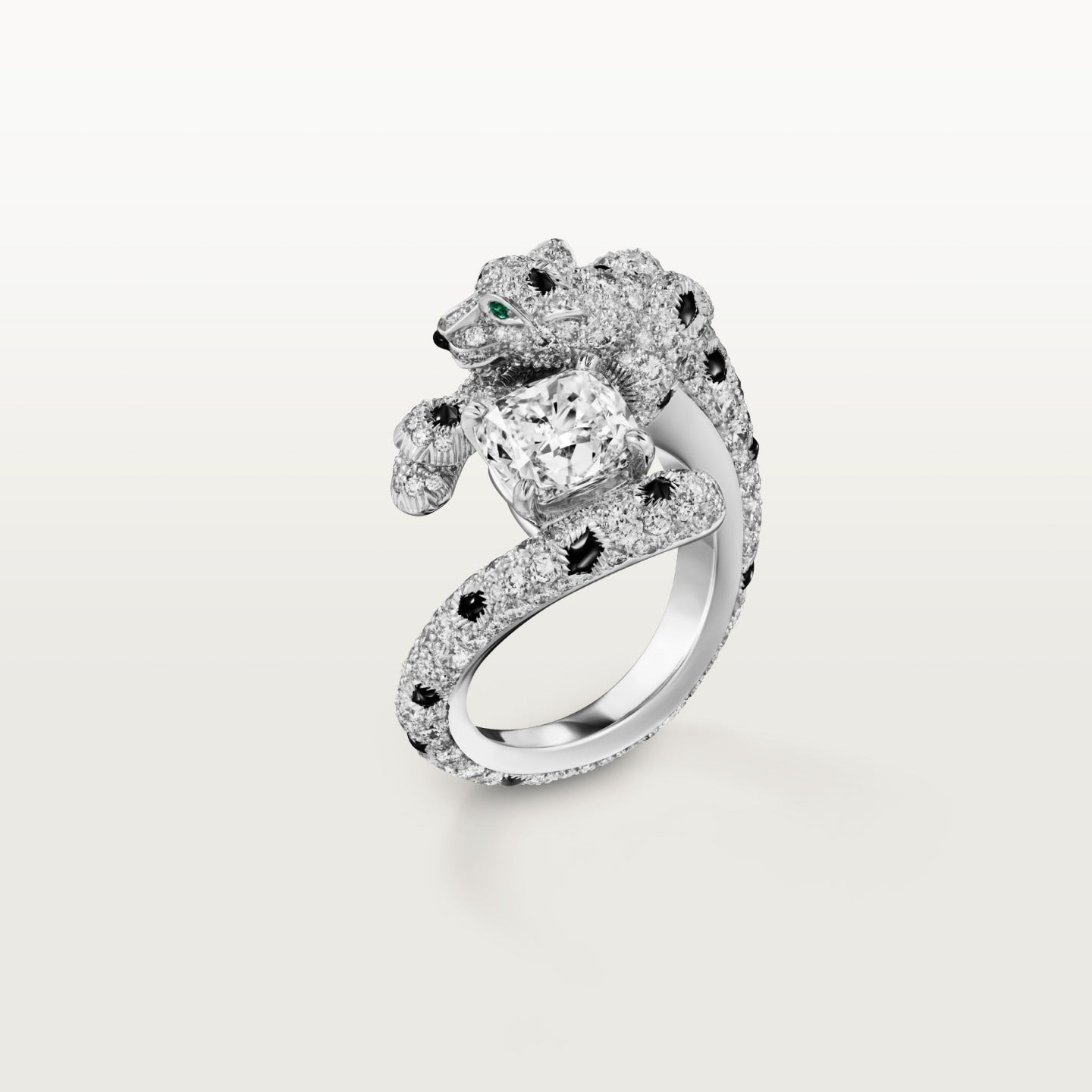Bague Panthère de Cartier, diamant taille coussin, pavée