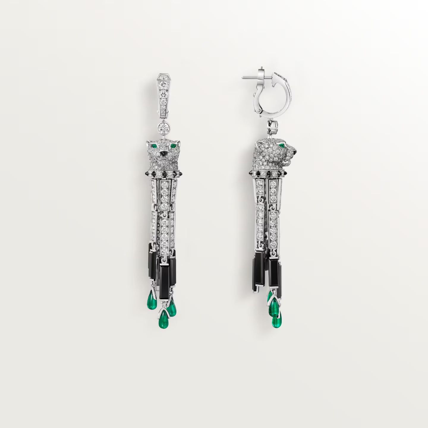 Boucles d'oreilles Panthère de Cartier, émeraude, pavées